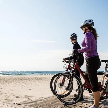 Holiday Studio Close To Resort Center And Beach